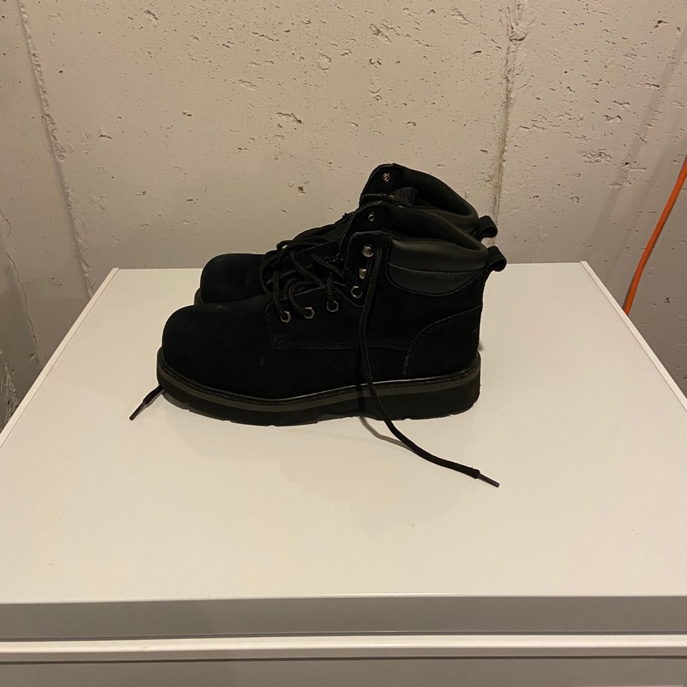 Boots - Picture 2 of 2